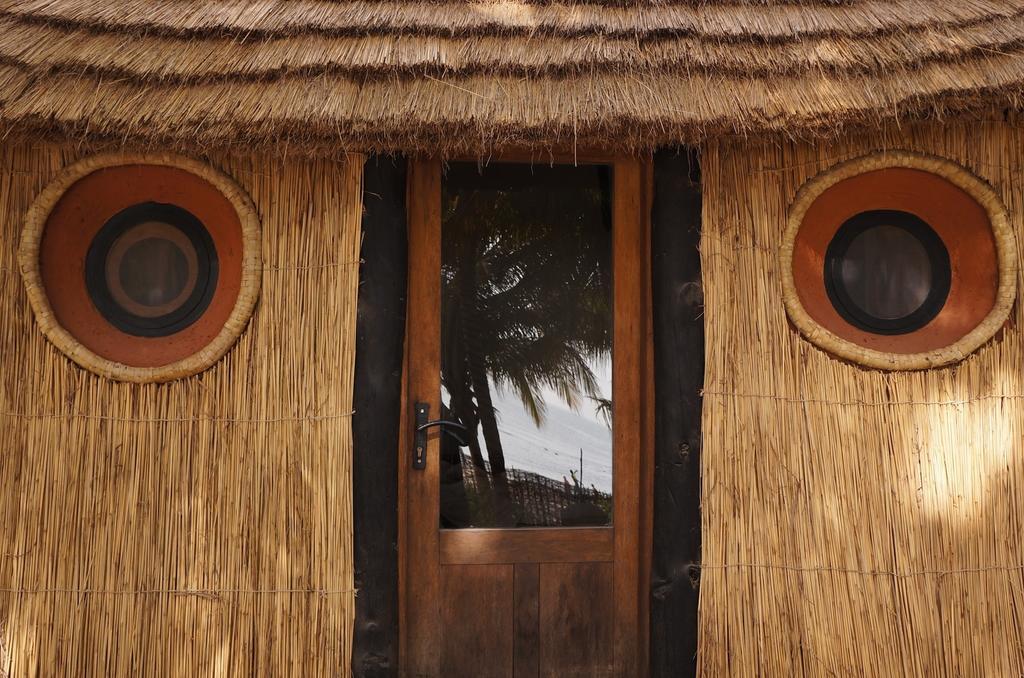 Tama Lodge อึมบูร์ ห้อง รูปภาพ